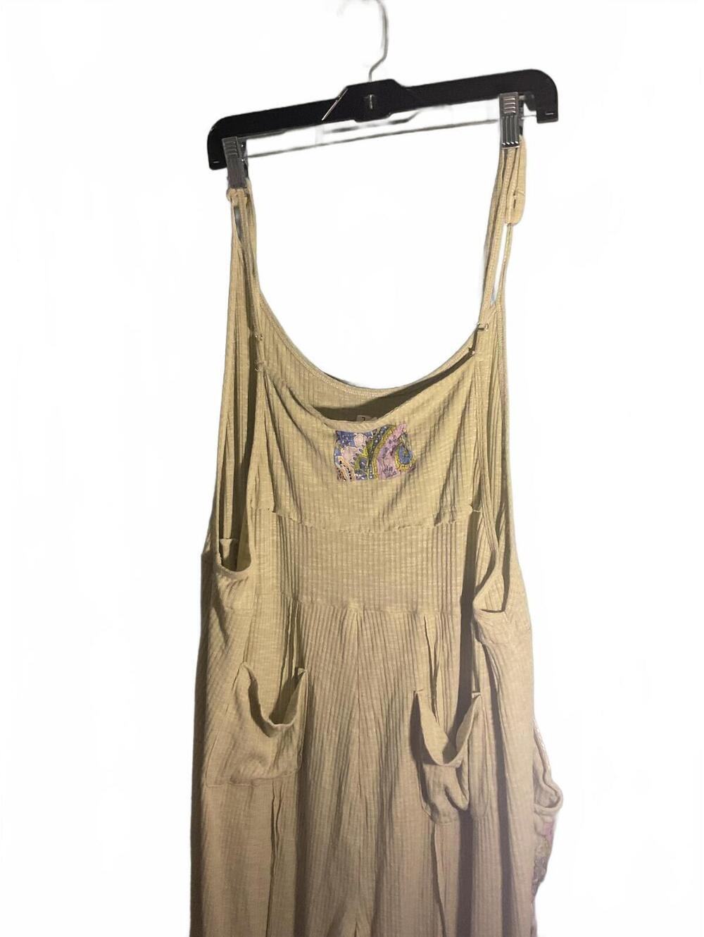 POL Light Weight Ribbed Boho Sage Overalls with Floral Patch Details L - Picture 4 of 11
